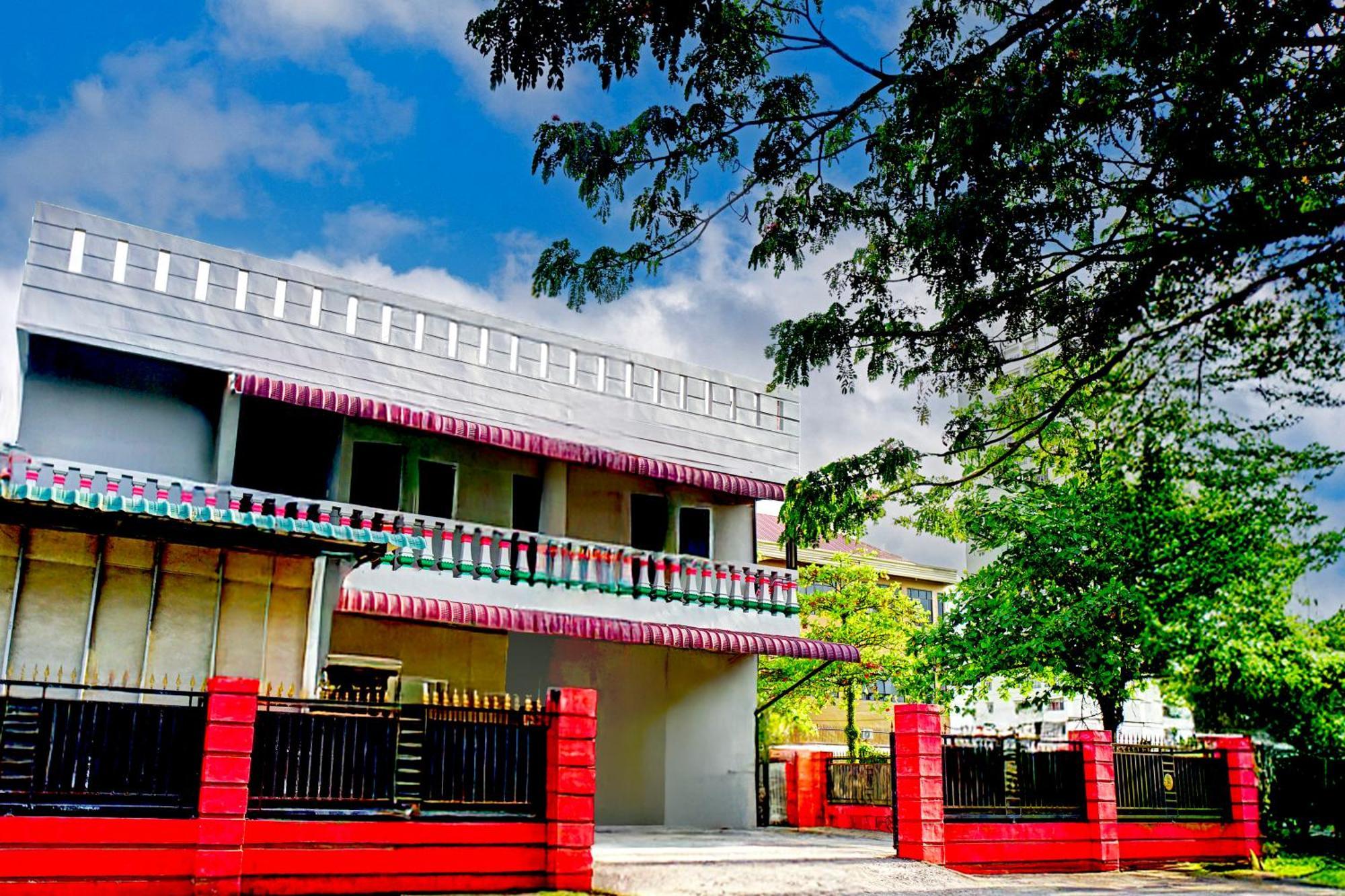 Hotel O Syariah Tasikmalaya Near Universitas Siliwangi Formerly Siliwangi Guest House Ngoại thất bức ảnh